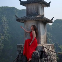 Beauty on the way to the western summit of Lying Dragon (southwest of Ninh Binh)