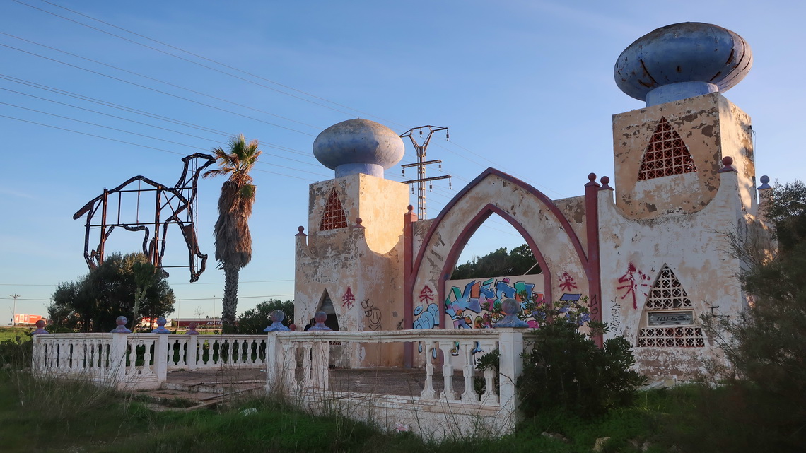 Abandoned Arabic castle close to Playa Honda