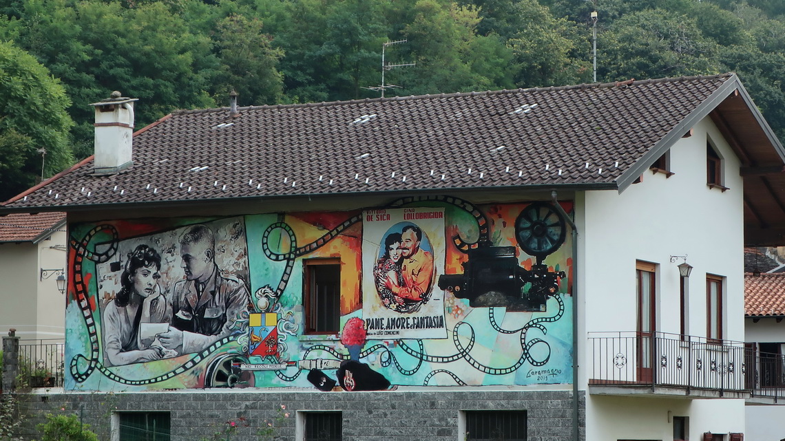 Movie related mural in Orta