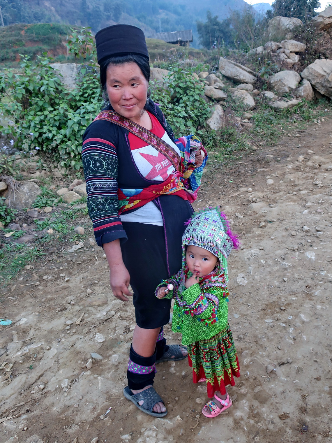 Local woman with little girl