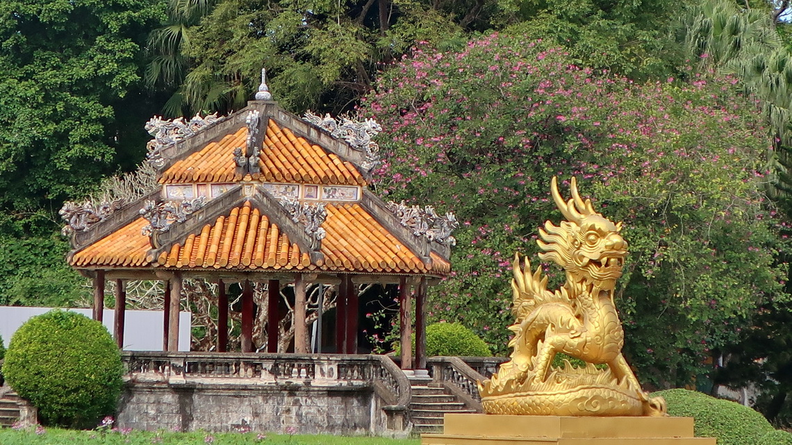 Golden Dragon in the Citadel