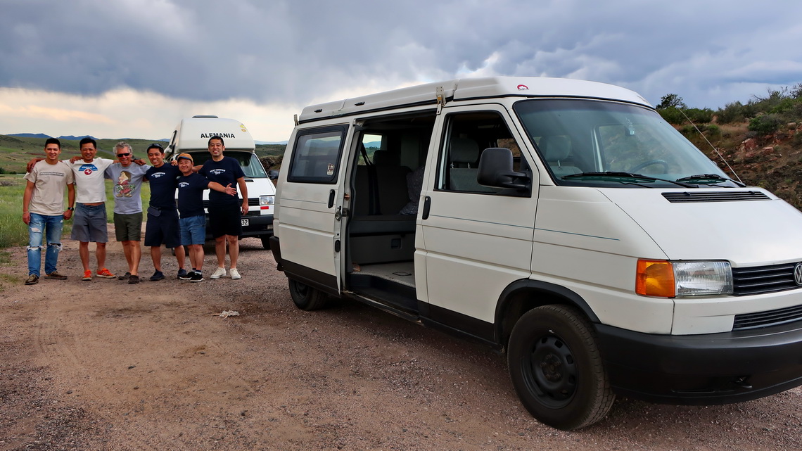 Alfred with five EuroVan / Volkswagen enthusiasts from Osaka / Japan