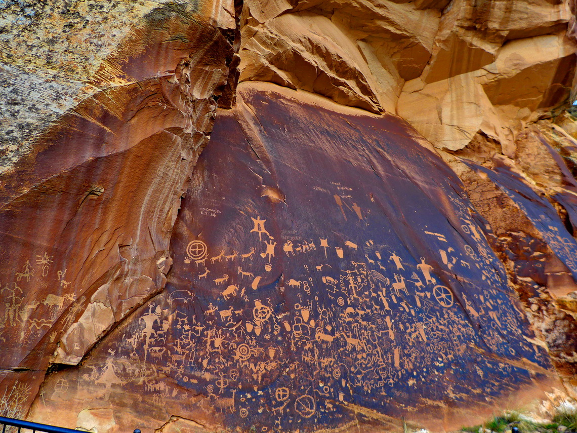 Newspaper Rock