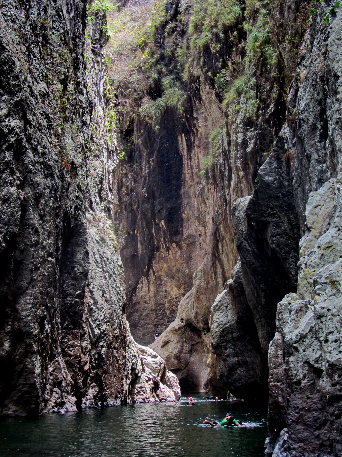 In the lower part of the Cañon de Somoto