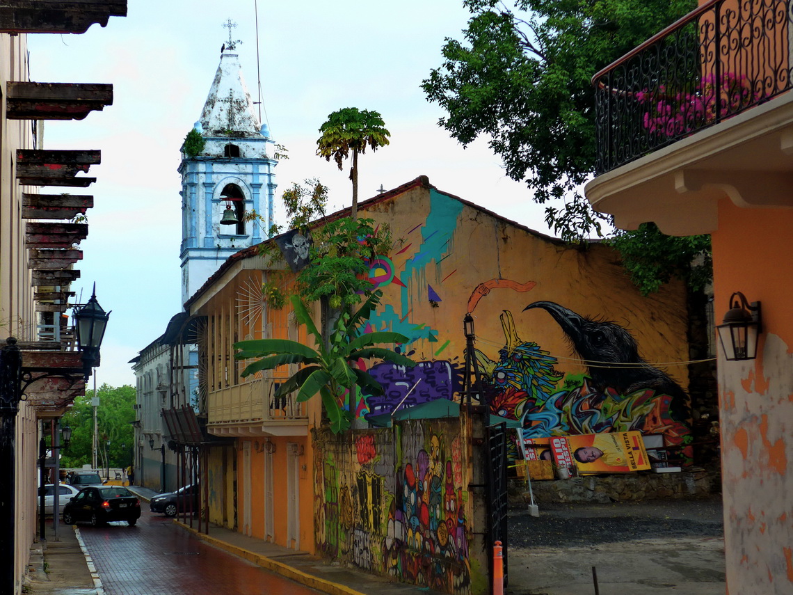 In the old town - Casco Viejo