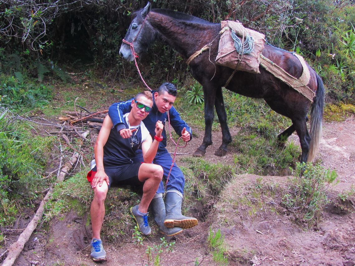 Felipe and Daniel with the horse which carried our equipment from Cocora to the Hacienda Aquilino