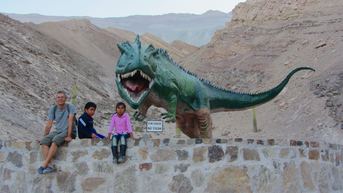 Dinosaur in the valley of Rio Majes