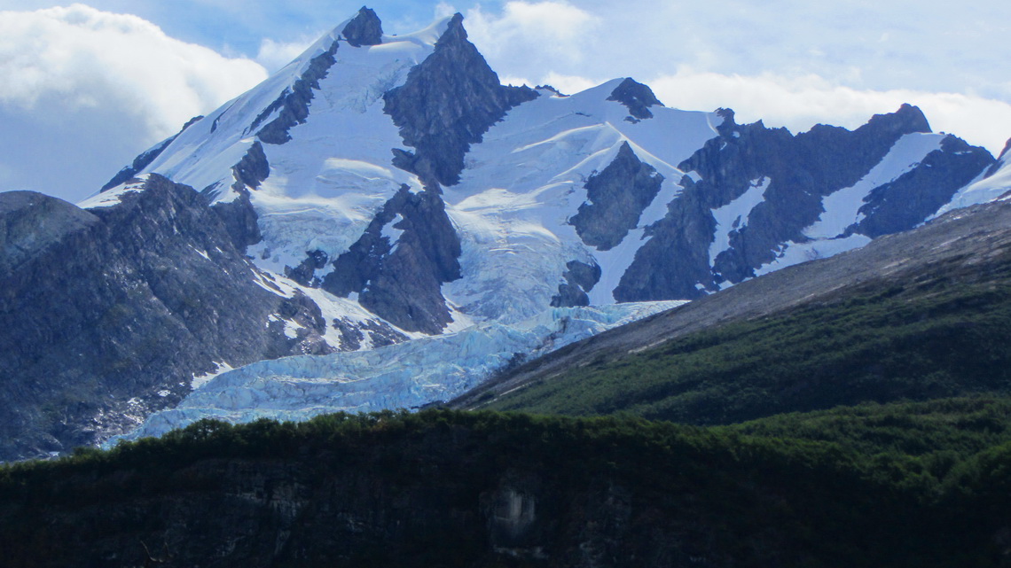 2050 meters high Cerro Creston with Glaciar Huemul