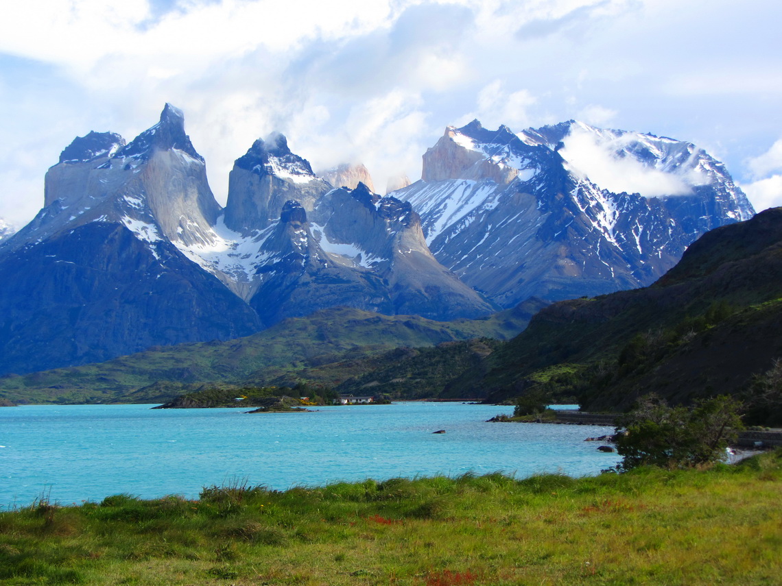 Cuernos with Lago Pehoe