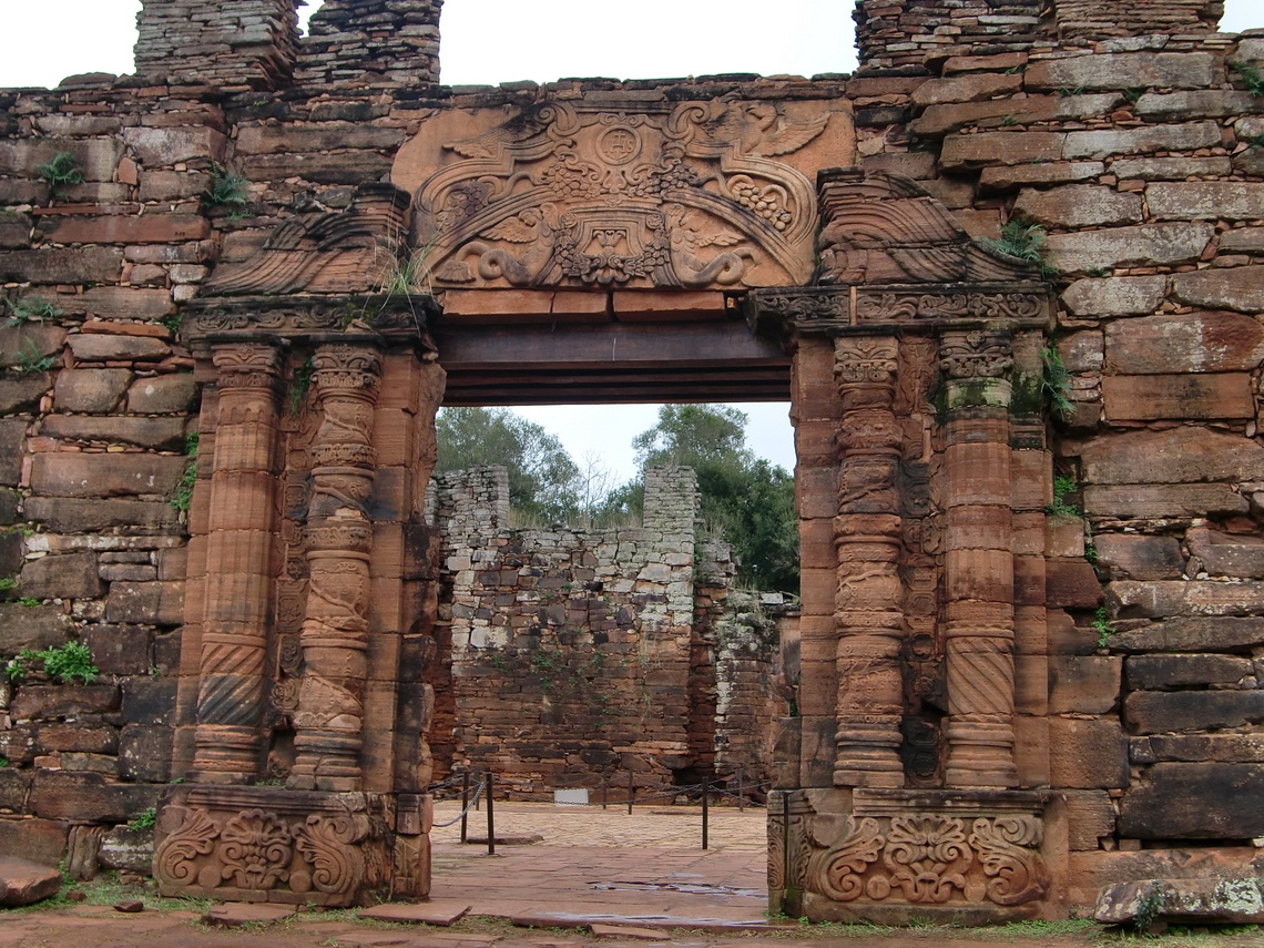 Side portal