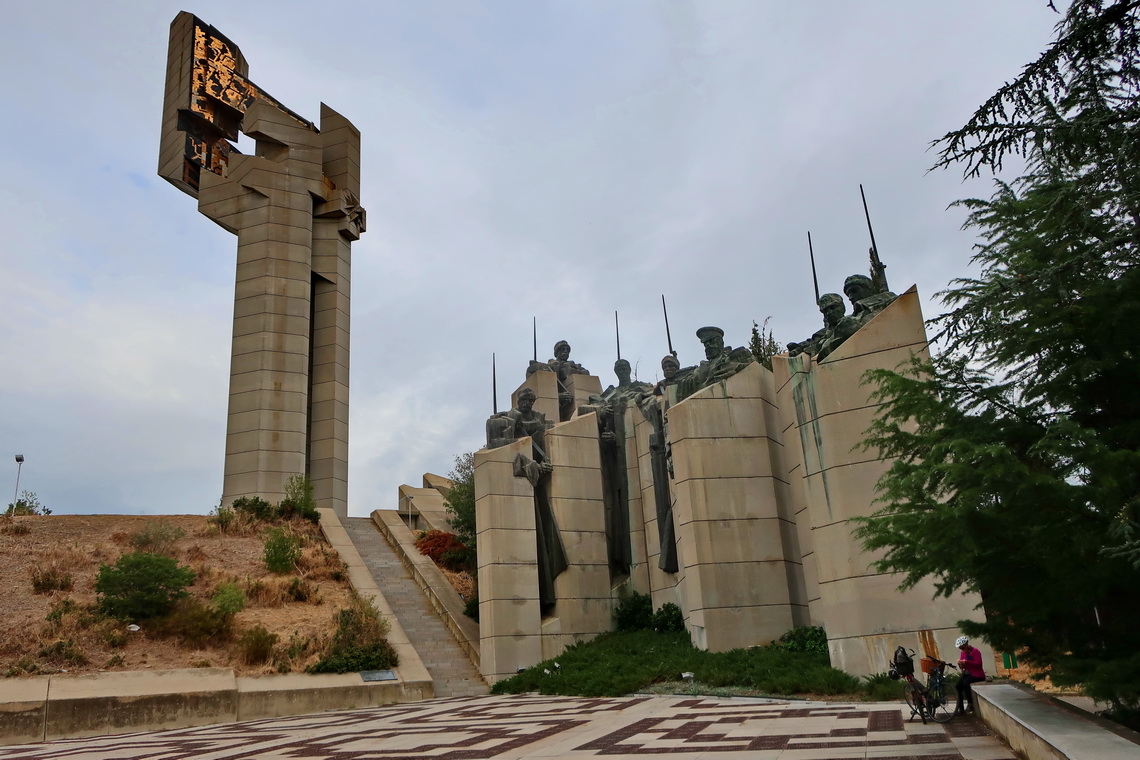 The monument to the defenders of Stara Zagora was opened in 1977 about two kilometers east of the center.