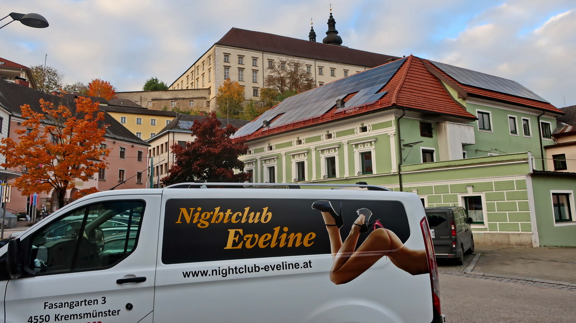 Sexy advertisement in Kremsmünster opposite the abbey and in front of a retirement home