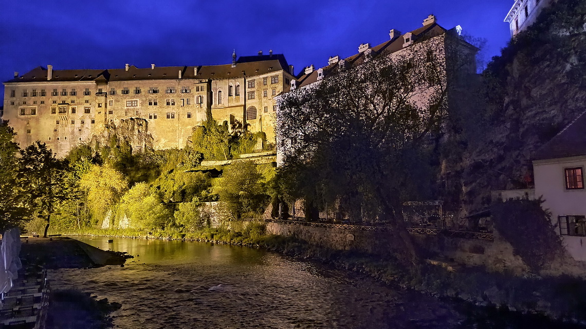 Castle of Ceský Krumlov with Vltava river (German: Moldau)